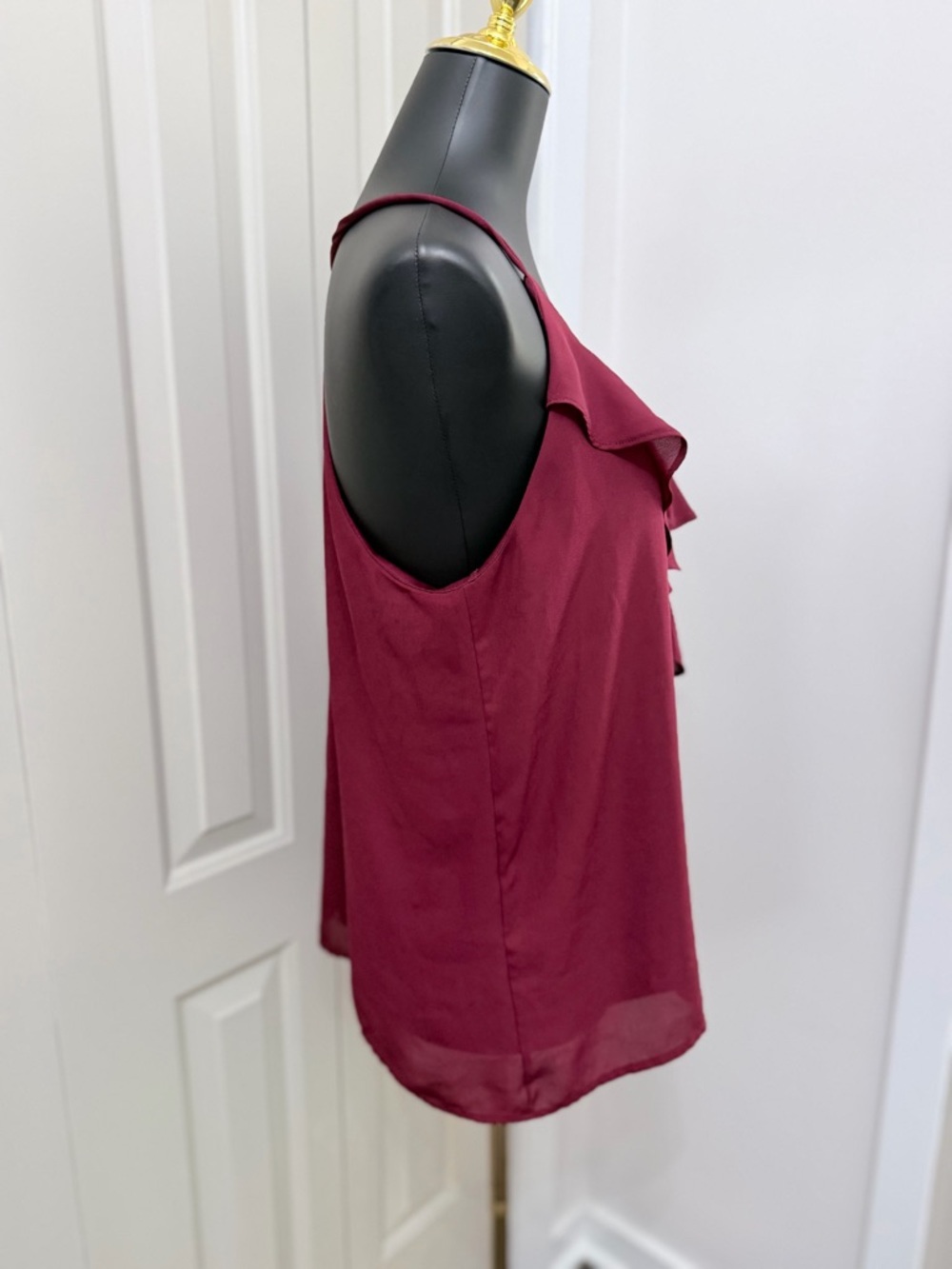Cake Burgundy Ruffle Tank Top Size L Flowy Layered Cami Boho Feminine - Picture 5 of 8